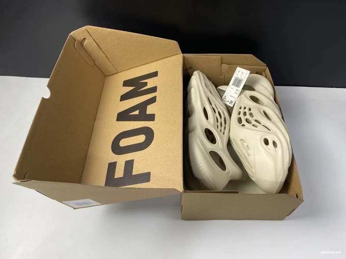 Foam Yeezy Adidas RNNR Sand FY4567 0708